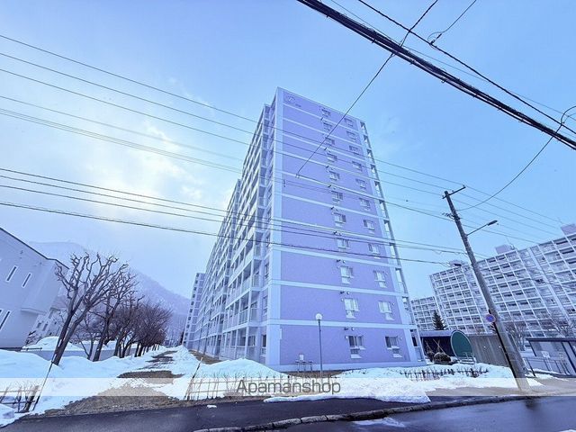 山鼻サンタウン一号館の外観写真