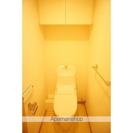 ＬＩＢＲ　ＧＲＡＮＴ　世田谷弦巻[1K/25.65m2]のトイレ