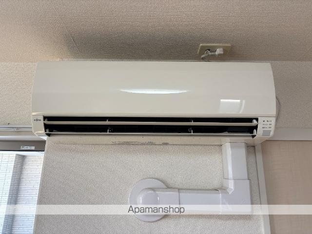リンダ カーサの内装写真