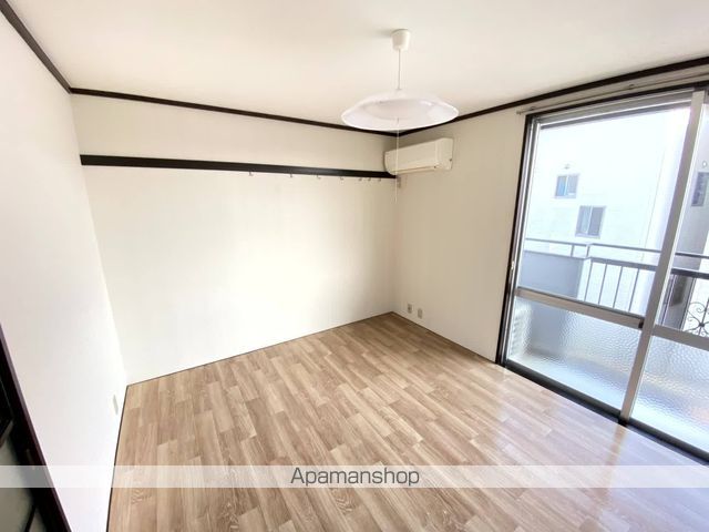 アーバン本郷の内装写真