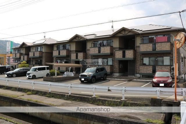 ヴェルドミール川口 A棟の外観写真