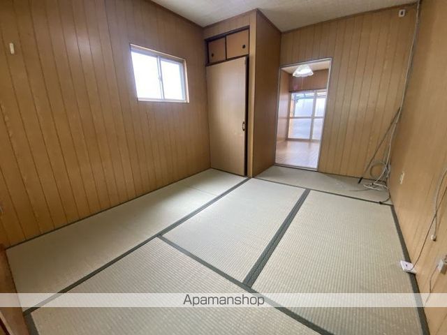 湯里田中コーポの内装写真