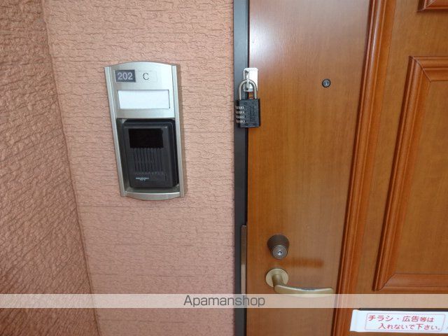 大石グランコート Aの玄関写真