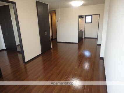 広島県福山市新涯町２丁目[1LDK/45.63m2]のリビング・居間