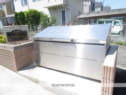 プランドール[1LDK/32.44m2]の共用部1