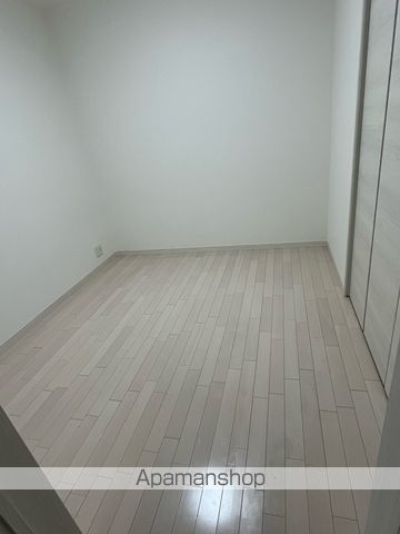 セレニティ桜之町東A棟の内装写真