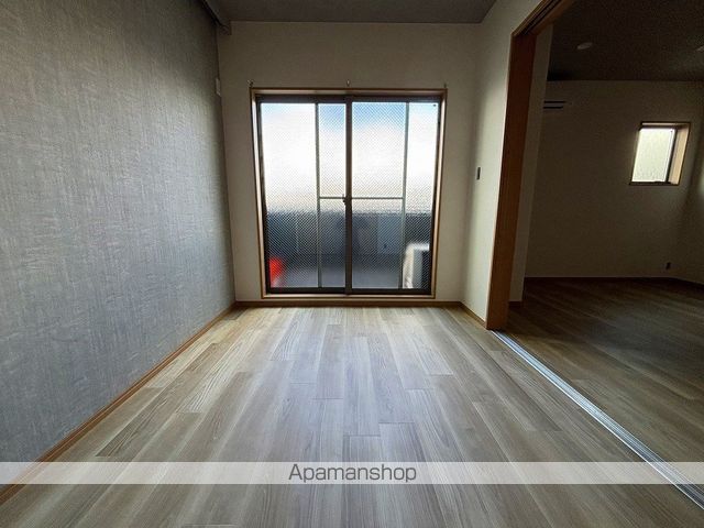 ランドレーヴ蛍池の内装写真