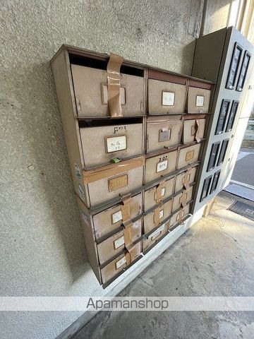 川辺マンションの外観写真