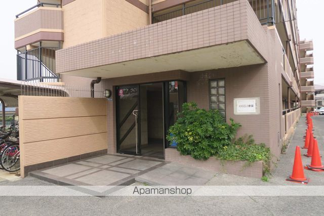 ブエナビスタ和泉中央の玄関写真