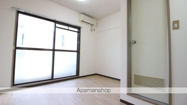 三和ハイツ西棟の内装写真