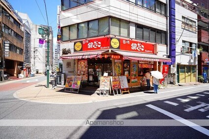 東京都新宿区新宿５丁目[1K/25.04m2]の周辺3
