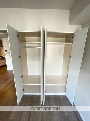プラウドフラット三軒茶屋Ⅱ[1LDK/41.58m2]の収納