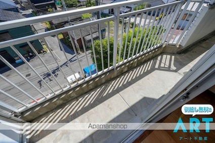 レジデンス小栗[3DK/56m2]のバルコニー