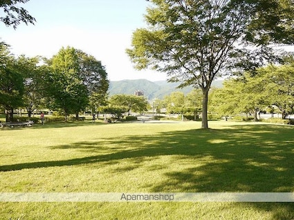 アップルパレスＢ棟[2DK/43.88m2]の周辺1