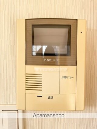 サントロペＢ[1K/24.09m2]の玄関