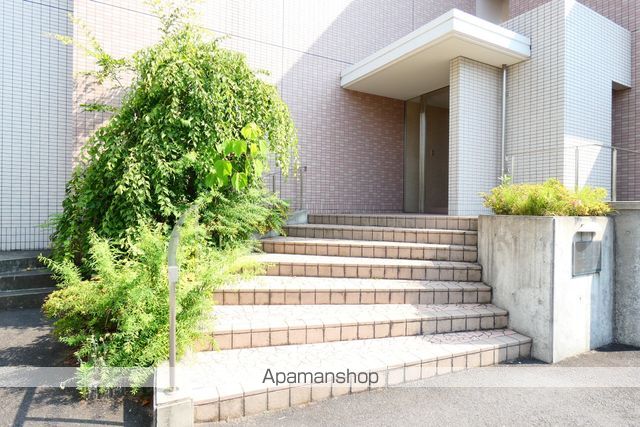 COZY COURTの玄関写真