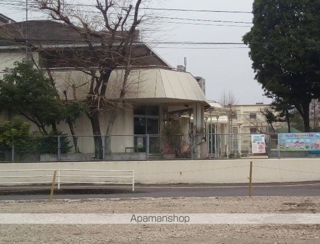 ロイヤルヒルズ金池の周辺写真