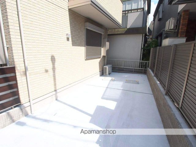DーROOM烏丸北大路の外観写真