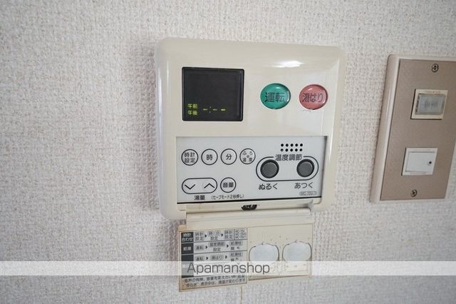 萬有家具ビルの内装写真
