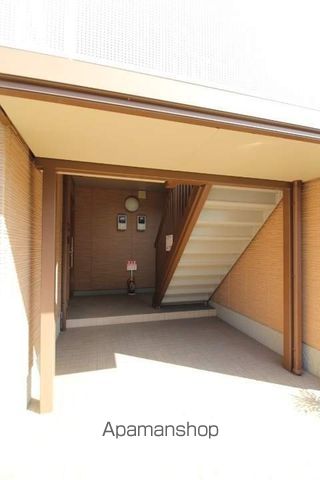 グレースメゾン湊 H棟の玄関写真