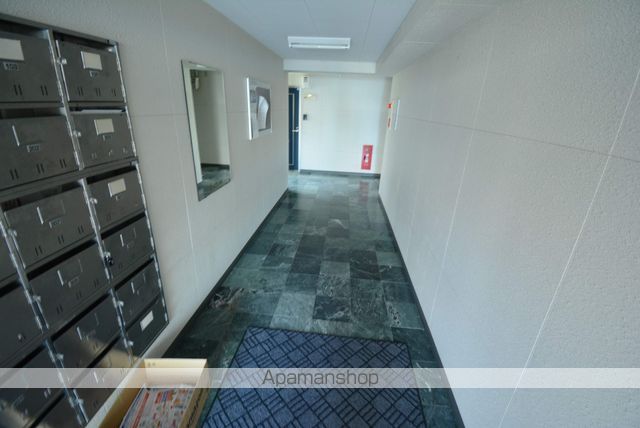 ベルファーレ平岸の玄関写真