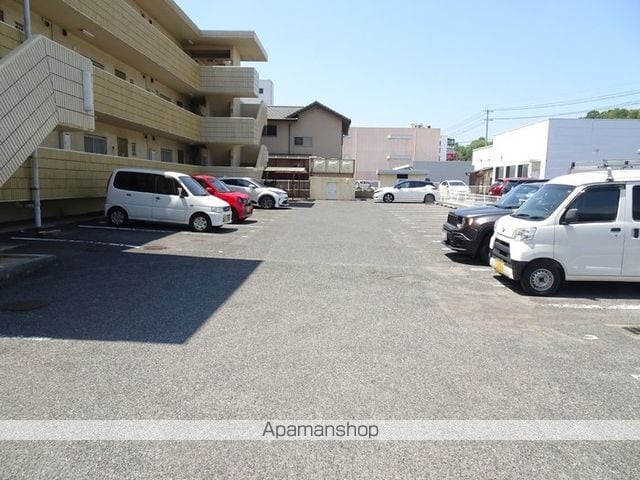 ドメスティックカーサのその他写真