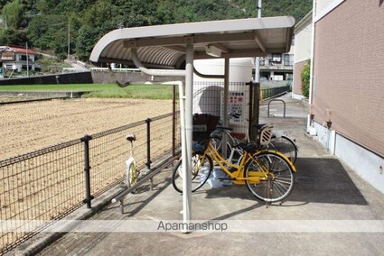 サンプレインＢ[2LDK/63.3m2]の共用部1