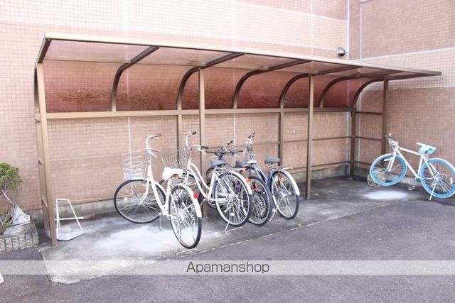タウンロイヤルの外観写真