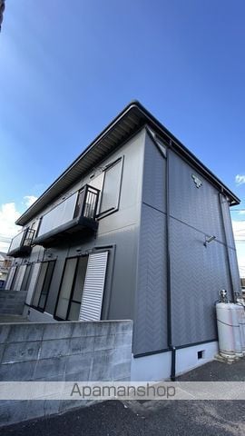 クリスタルブルーの外観写真