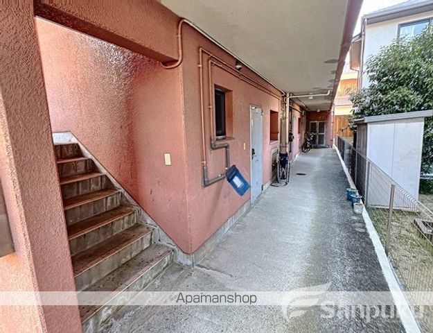 清香マンションの玄関写真