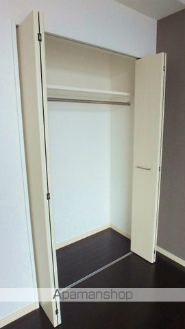 ラクレイス西新レジデンシャルタワーの内装写真