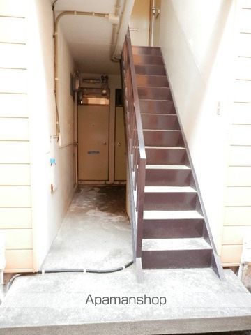 わかくさハイツの玄関写真
