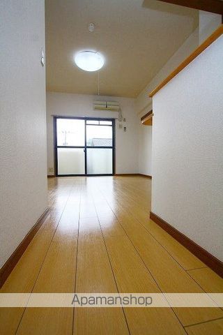 STELLA MINAMIの内装写真