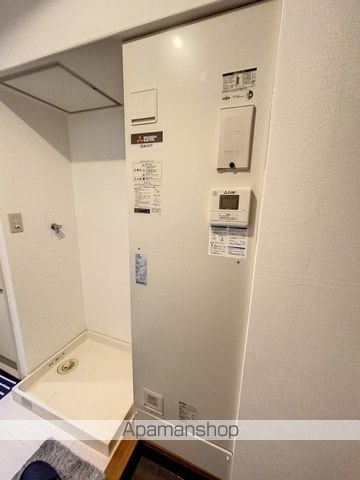 サンダ・エム・イー・マンションの内装写真