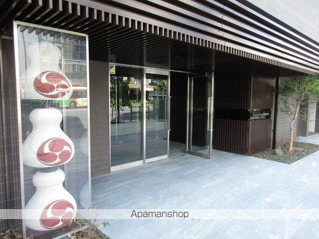 トラディティオ門前仲町の玄関写真