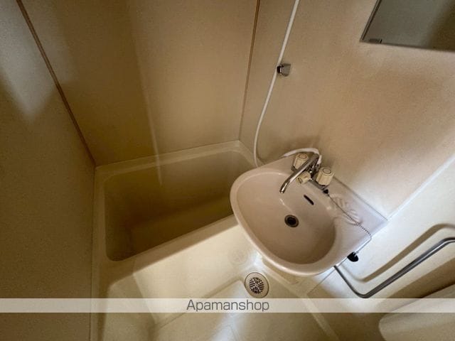 ルミネ代官の内装写真