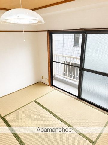 パークフラッツ舎人の内装写真