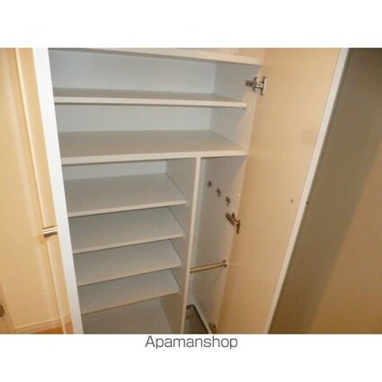 スカイコート小竹向原[1K/25.57m2]の内装3