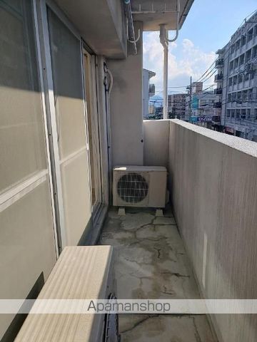 コスモリヴェール朝生田の内装写真