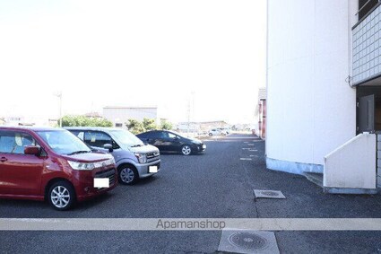 フォーバス　Ⅰ[1R/22.35m2]の駐車場2