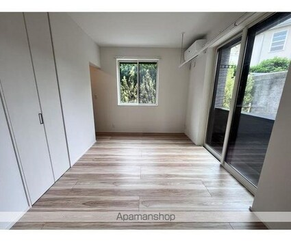 ＴＲＥＥ　ＴＯＰＳ　代々木[1LDK/46.37m2]の収納