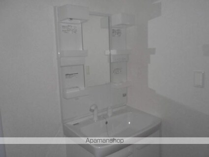 ＥＡＧＬＥⅤ[1LDK/39.93m2]の洗面所