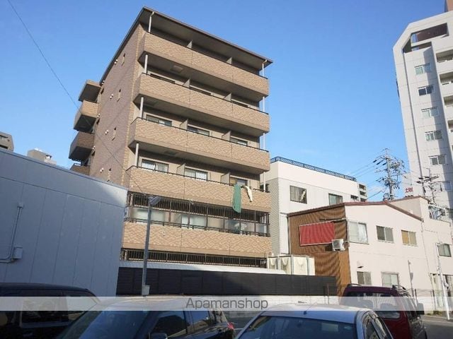 CRECER新栄の外観写真