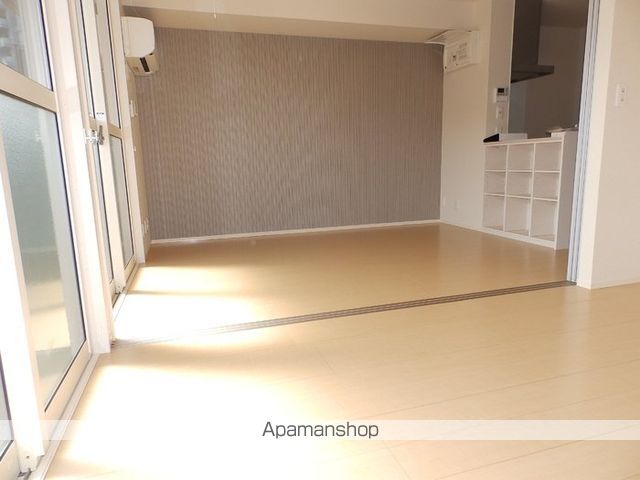 ウィルコート小郡三軒屋町 A棟の内装写真