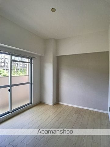 レビュー横山の内装写真