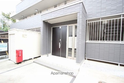 東京都立川市柴崎町２丁目[1K/26.33m2]のエントランス
