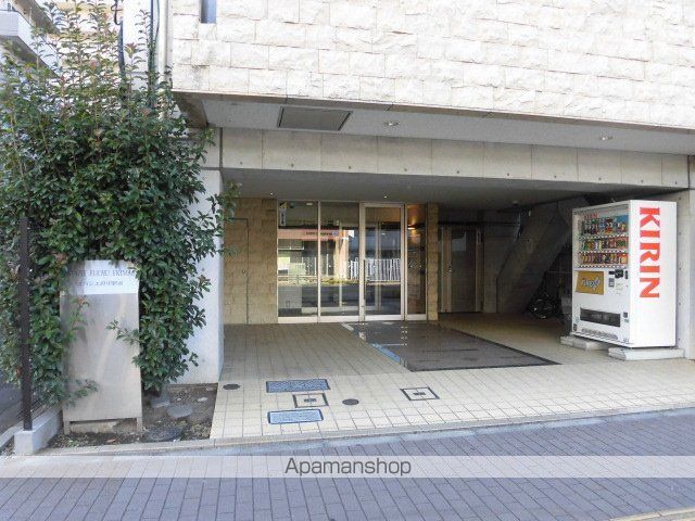 スパシエ府中駅前の玄関写真