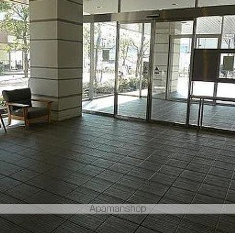 エスティメゾン豊洲レジデンスBの玄関写真
