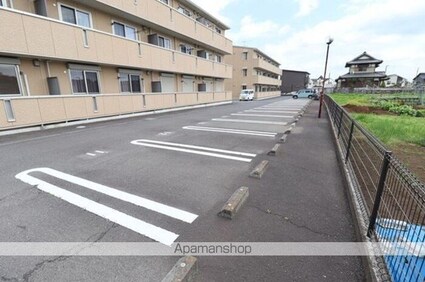 エスポワール　Ａ[1LDK/48.68m2]の駐車場