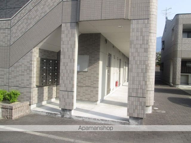 GーSTAGE 四国中央 参番館の玄関写真